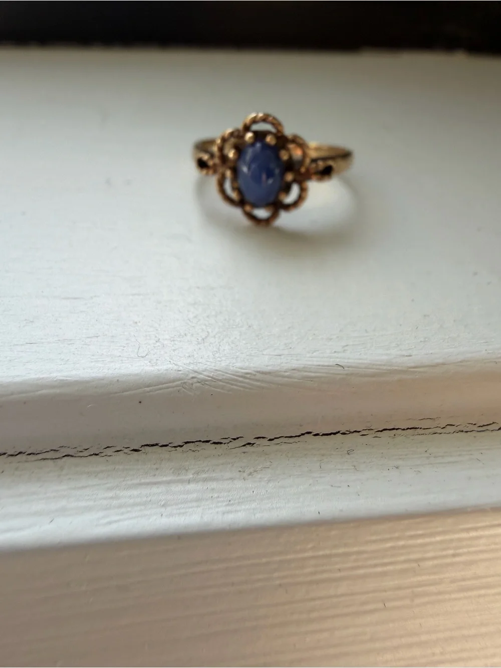 Vintage Blue Star Sapphire Cabochon Gold Ring - Picture 3 of 5
